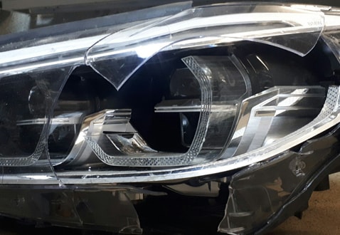 Восстановление фары BMW после ДТП