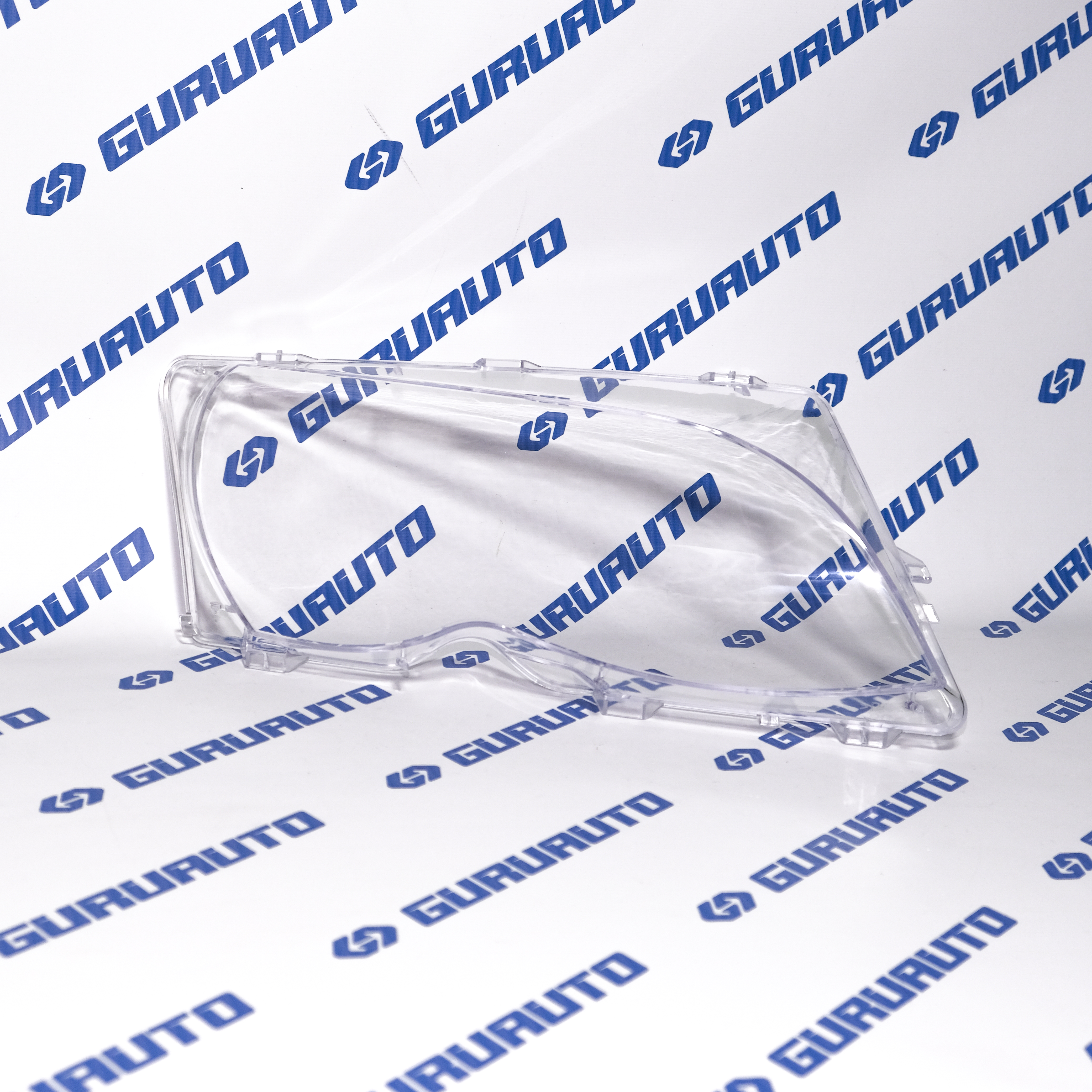 Стекло фары правой BMW E46 (2002-2004)