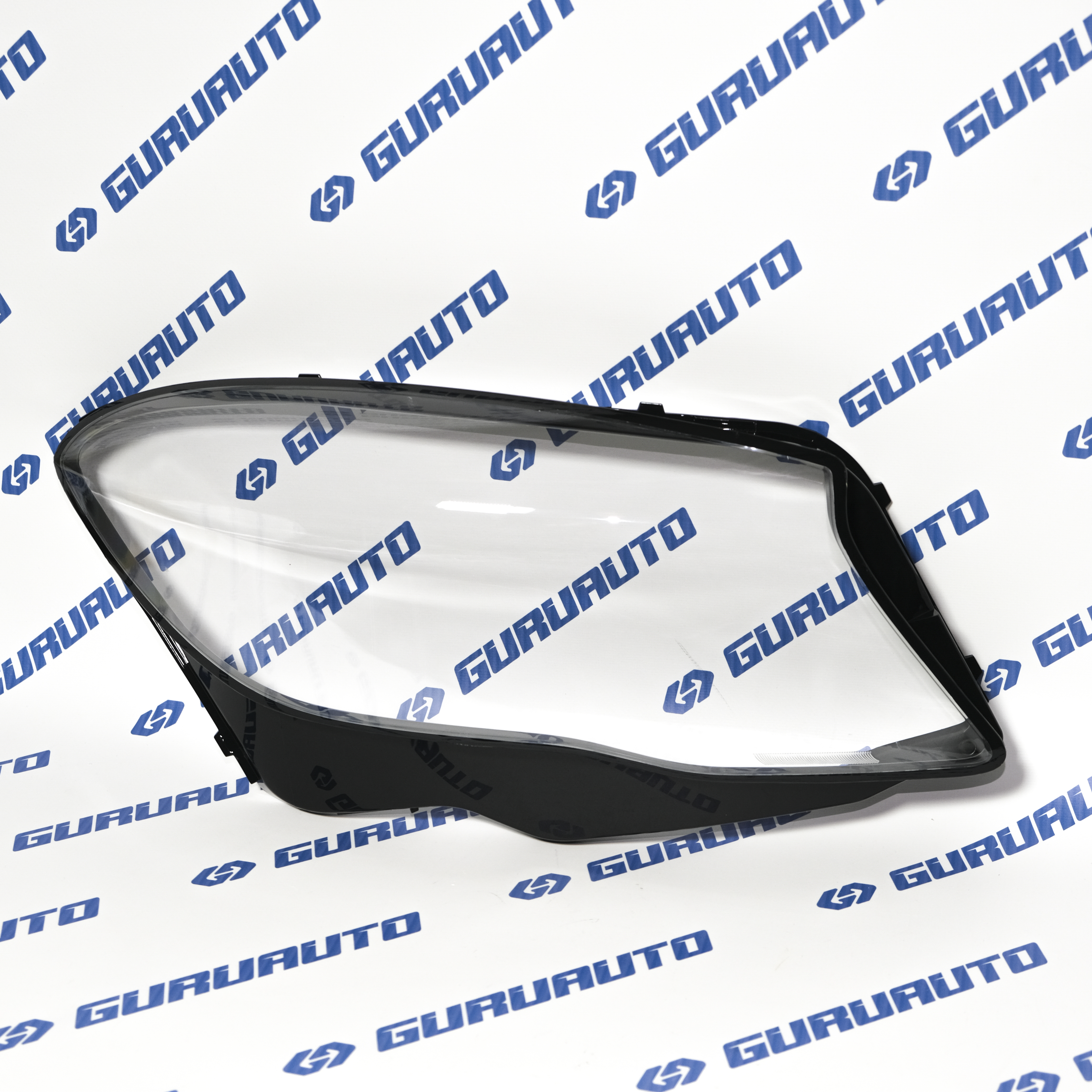 Стекло фары правой Mercedes Benz GLA 156 (2014-2017)